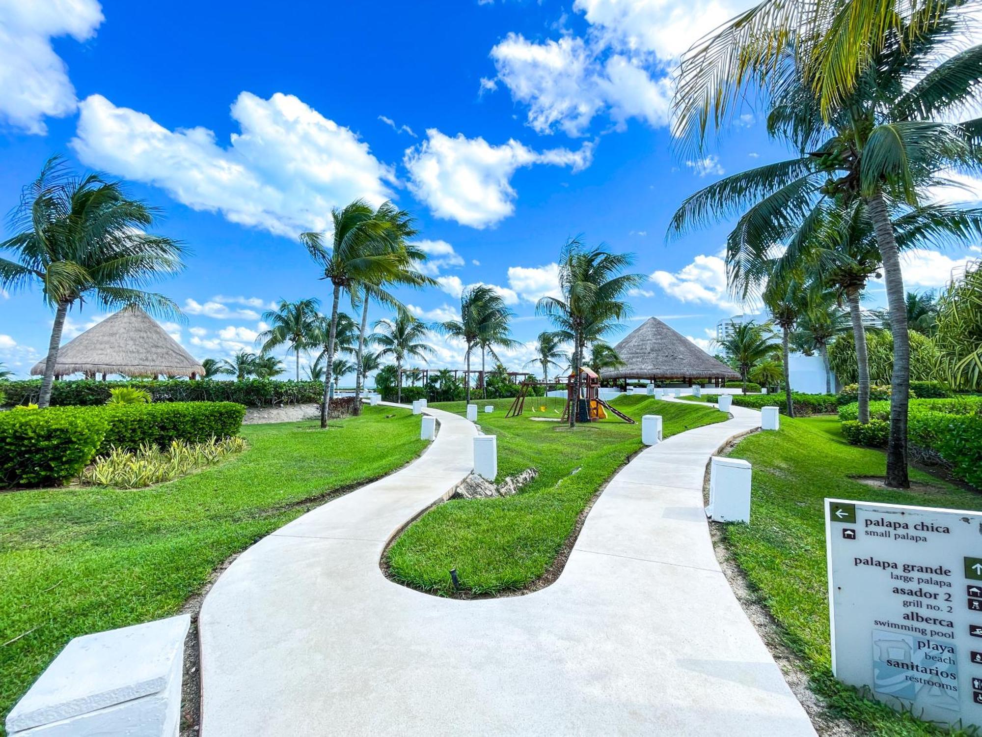 New Beachfront Luxury Apartments Cancun Ngoại thất bức ảnh