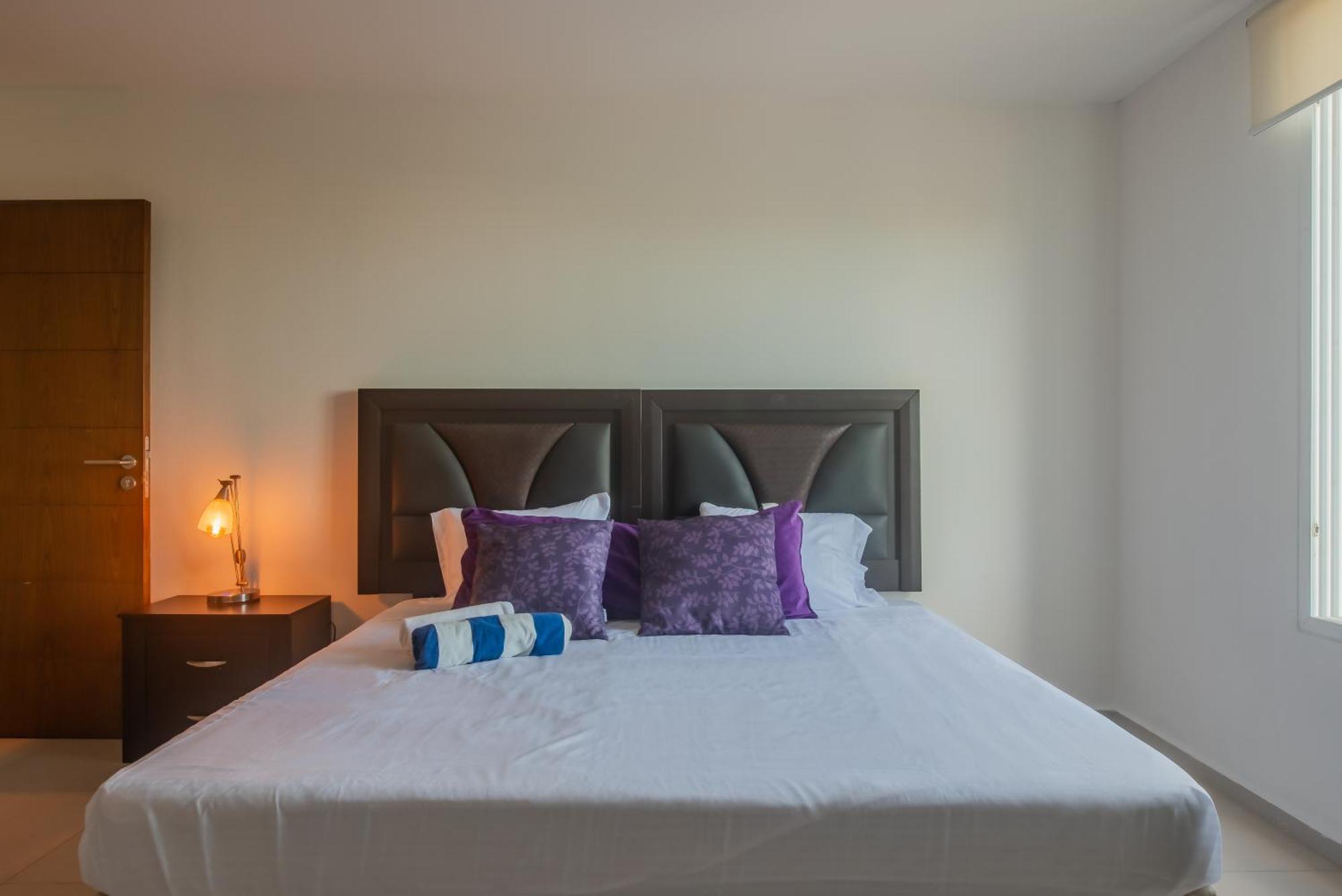 New Beachfront Luxury Apartments Cancun Ngoại thất bức ảnh