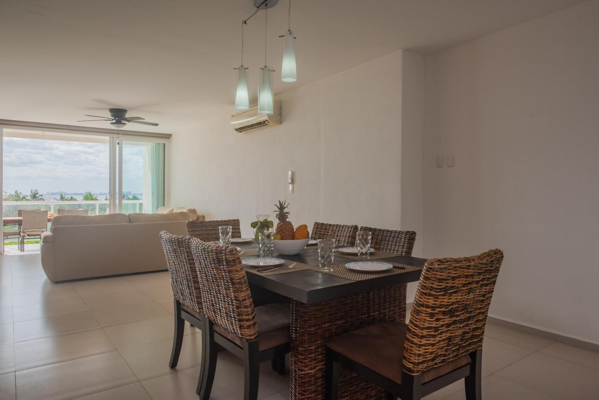 New Beachfront Luxury Apartments Cancun Ngoại thất bức ảnh